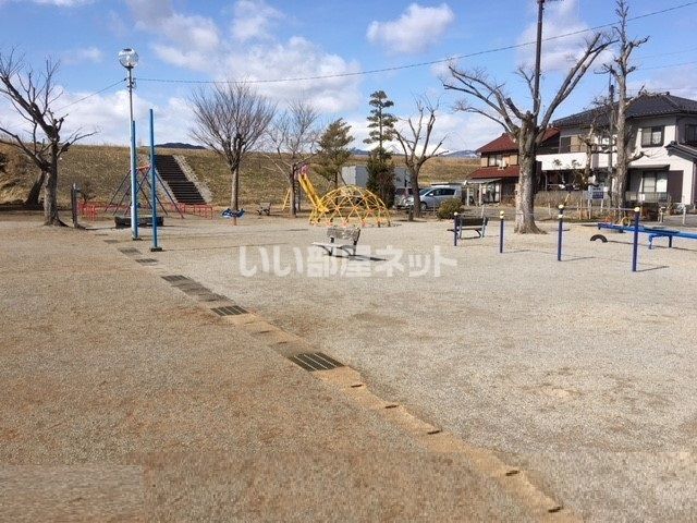 公園　栄町公園（公園）まで353m