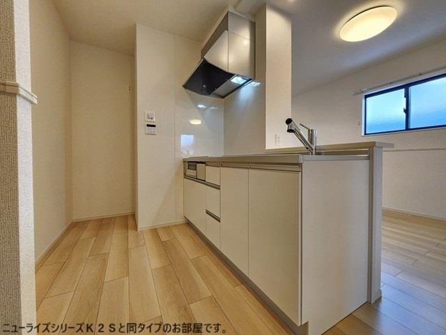 キッチン　※イメージ　IHクッキングヒーター