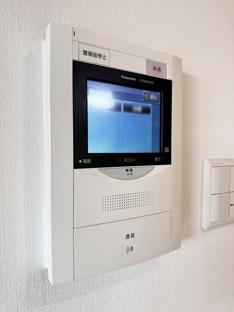 セキュリティ　TVモニタ付きインターホン