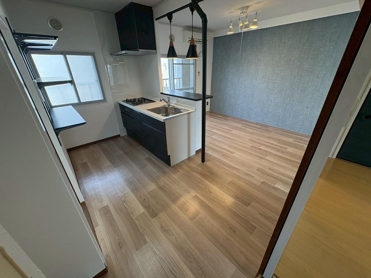 居室・リビング　同じ間取りの別部屋です。