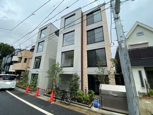 建物外観　★外観★