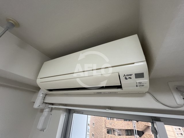 その他設備　コンフォリア江坂広芝町　エアコン