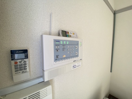 セキュリティ　※別号室の写真です