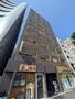 新富町駅より徒歩1分 築44年9ヶ月 11階建の賃貸物件