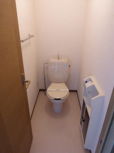 トイレ　別部屋参考写真