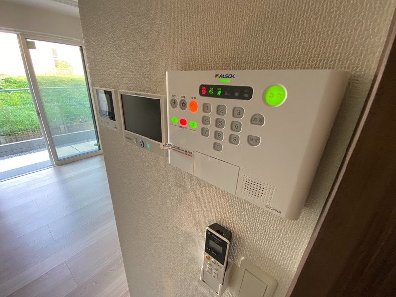 セキュリティ　※他号室の参考写真となります