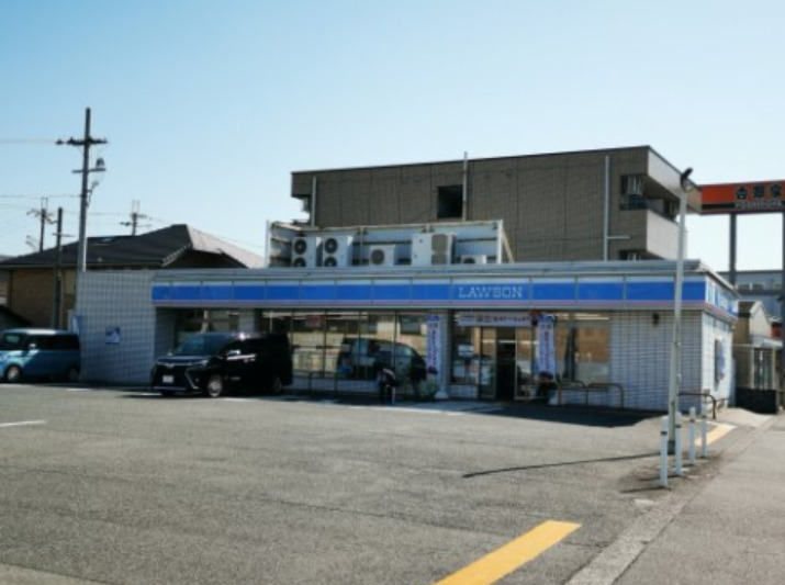コンビニ　ローソン 泉大津北豊中町店（コンビニ）まで374m