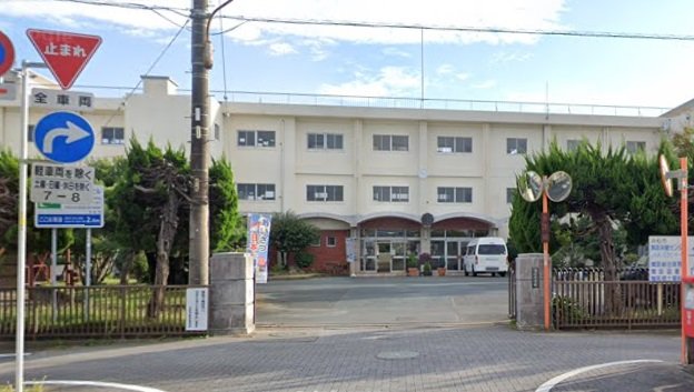 中学校　浜松市立舞阪中学校（中学校）まで952m