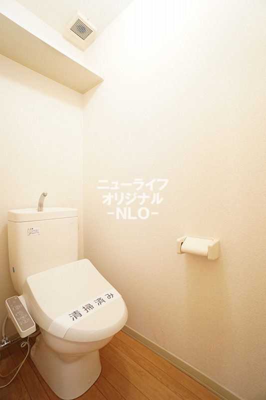 トイレ　あると嬉しい温水洗浄便座付きトイレ☆