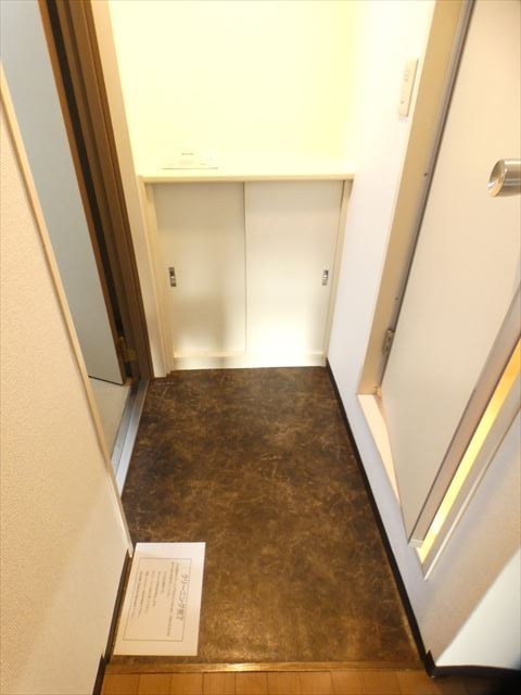 玄関　参考写真