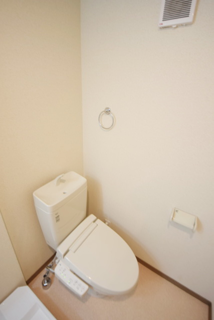 トイレ　～トイレの時間も大事なひと時～