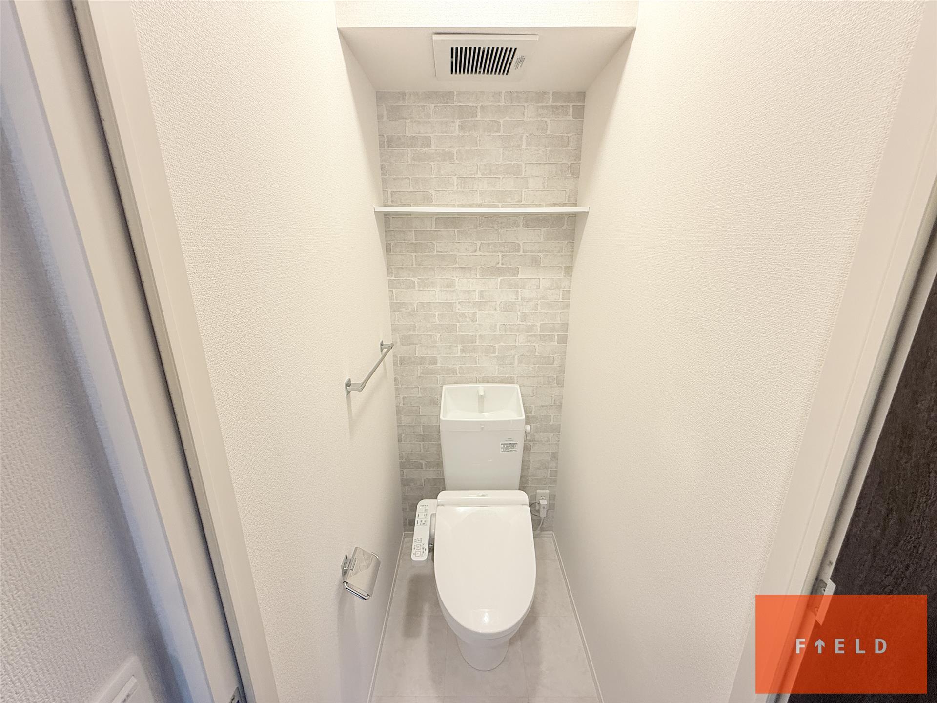 トイレ　※別部屋写真。現状優先。