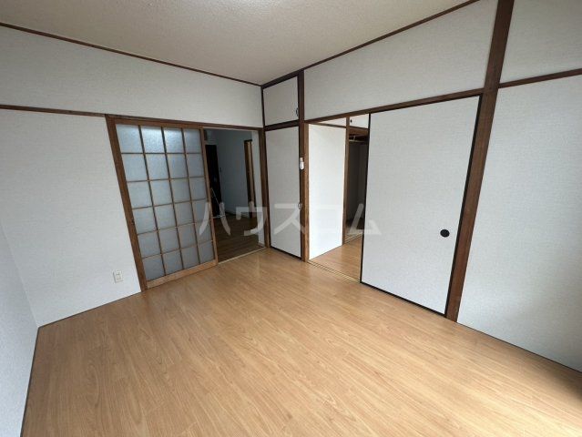 カトレヤハイツの居間写真