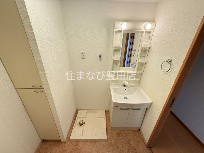 洗面設備　同型タイプ