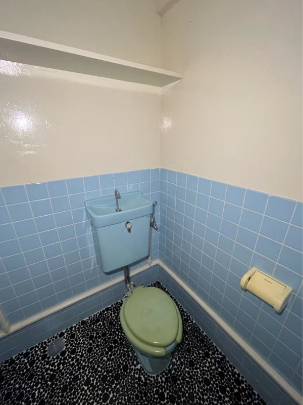 トイレ　※他部屋参考写真