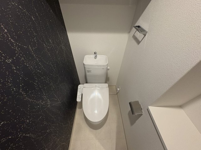 トイレ　モデル写真