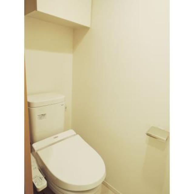 トイレ　※写真は同タイプ住戸です。