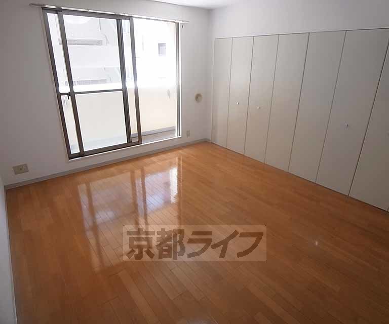 居室・リビング　明るいお部屋です。