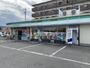 コンビニ　ファミリーマート 東大阪西堤店（コンビニ）まで517m