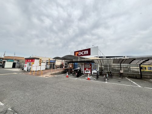 ホームセンター　ＤＣＭ岸和田店（ホームセンター）まで1188m