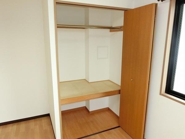 収納　洋室クローゼット！
