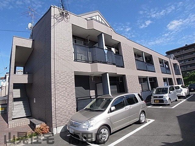 ピュアリーフの外観写真