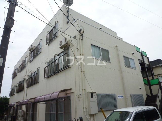メゾン谷津マンションの外観写真