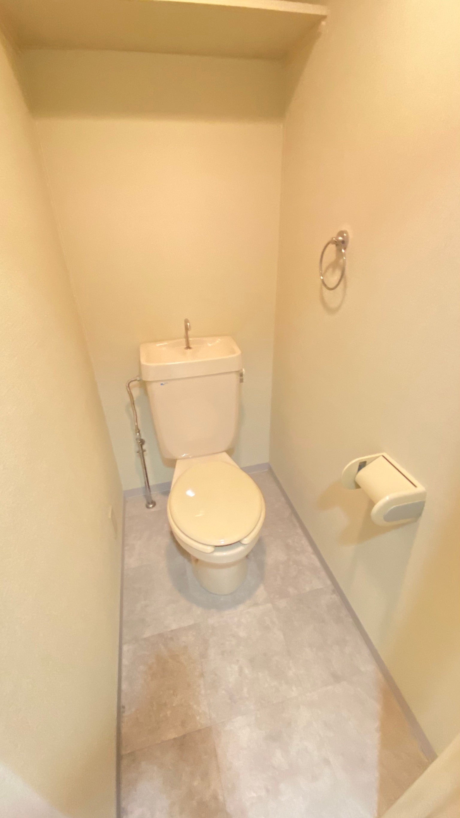 阪急京都線 崇禅寺駅 徒歩5分 6階建 築31年のトイレ写真