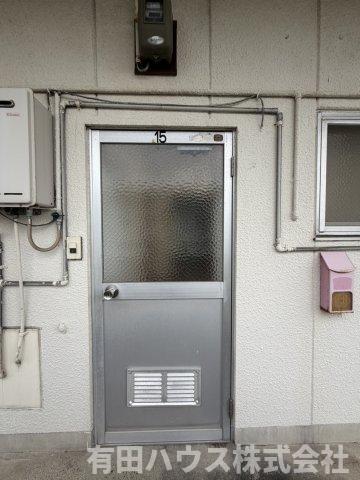 マンション雑賀屋の玄関写真