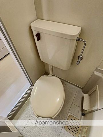 岡山電軌東山本線 中納言駅 徒歩1分 6階建 築36年のトイレ写真