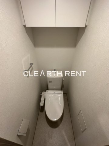 トイレ　同タイプ別住戸写真となります。現況と異なる場合がございます。