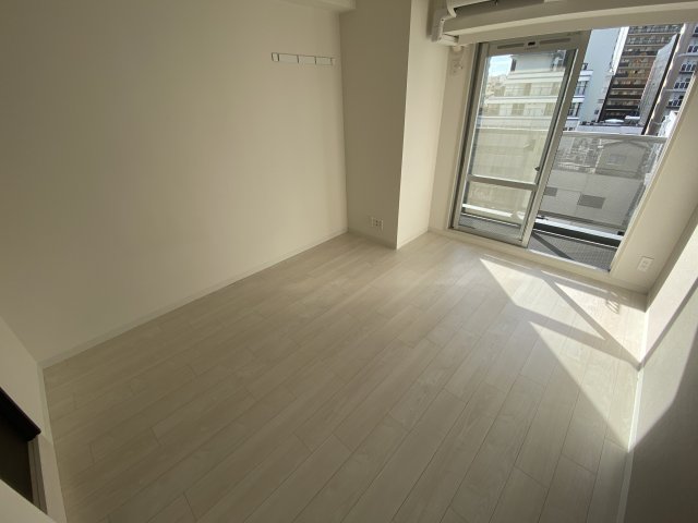地下鉄堺筋線 恵美須町駅 徒歩4分 10階建 築28年の居間写真