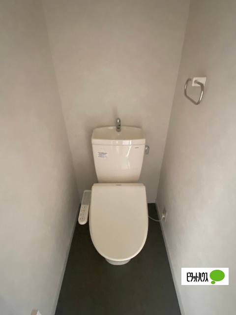 コーポ向井83のトイレ写真