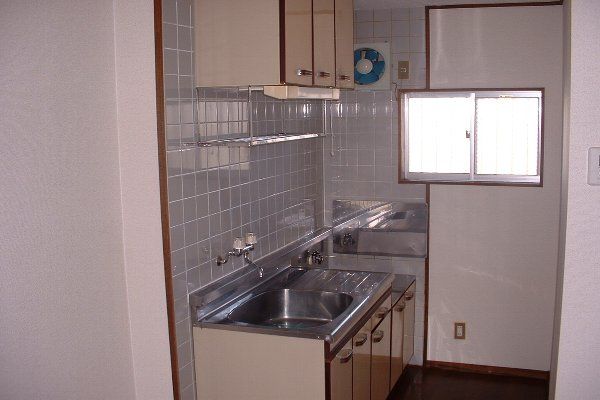 レジデンス吉津のキッチン写真