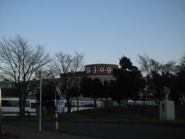 その他　栗沢小学校（その他）まで738m