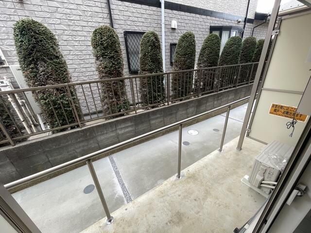 バルコニー