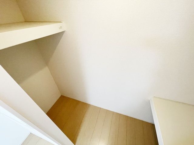 収納　★同物件反転タイプ★