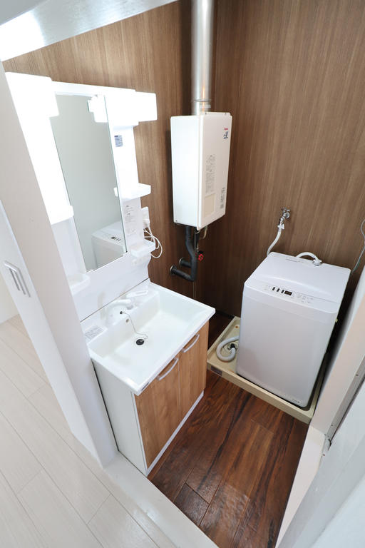 洗面設備　洗濯機ついています