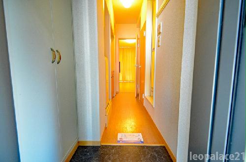 玄関　現状を優先します