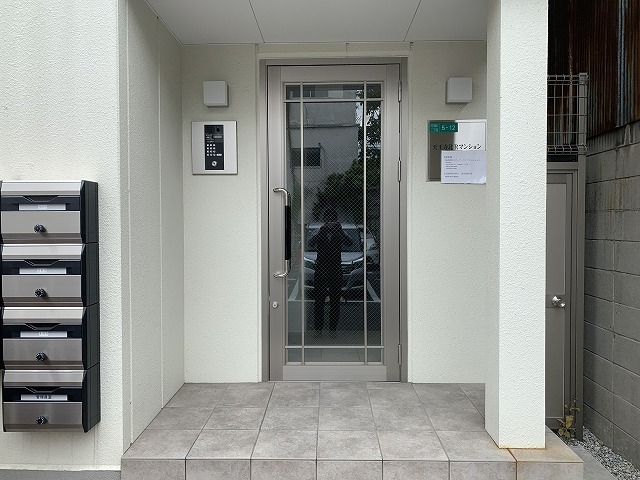 エントランス　オートロック入り口