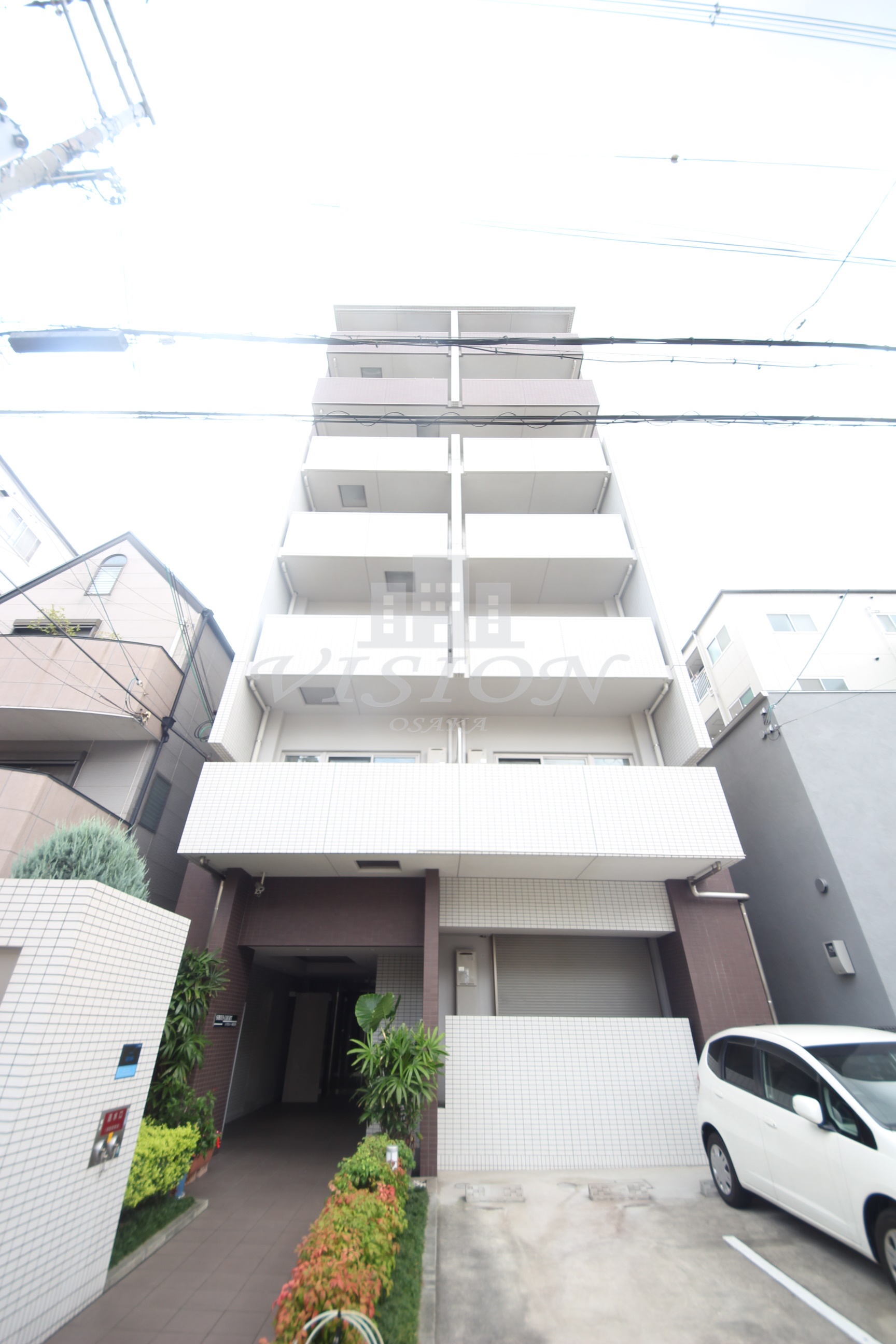 大阪市天王寺区勝山のマンションの建物外観
