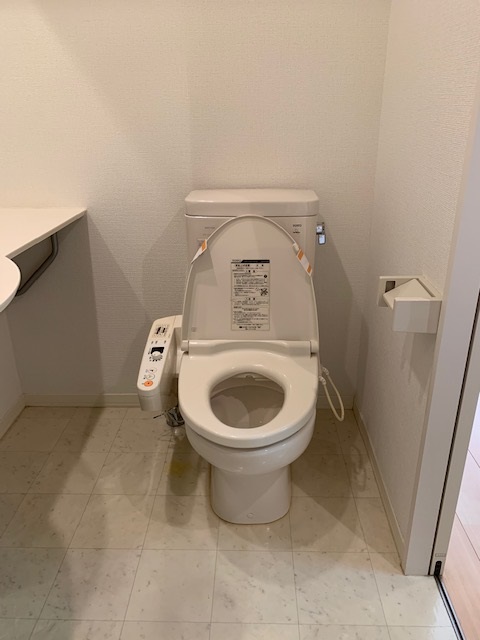 東急池上線 戸越銀座駅 徒歩3分 2階建 築20年のトイレ写真