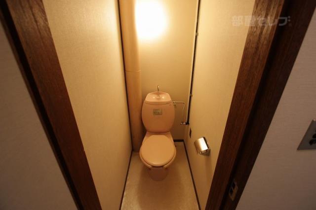 トイレ　清潔感のあるトイレです。