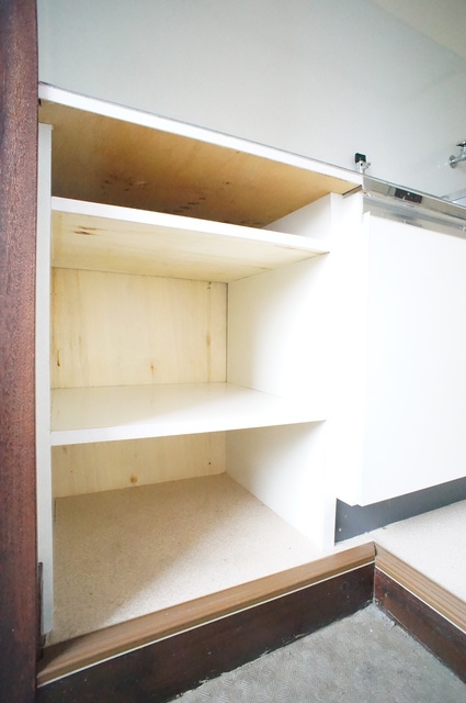 玄関　下駄箱付なので、玄関はいつでもスッキリ片付きますね☆