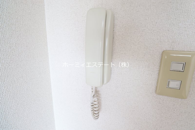 セキュリティ　インターフォンついてます♪