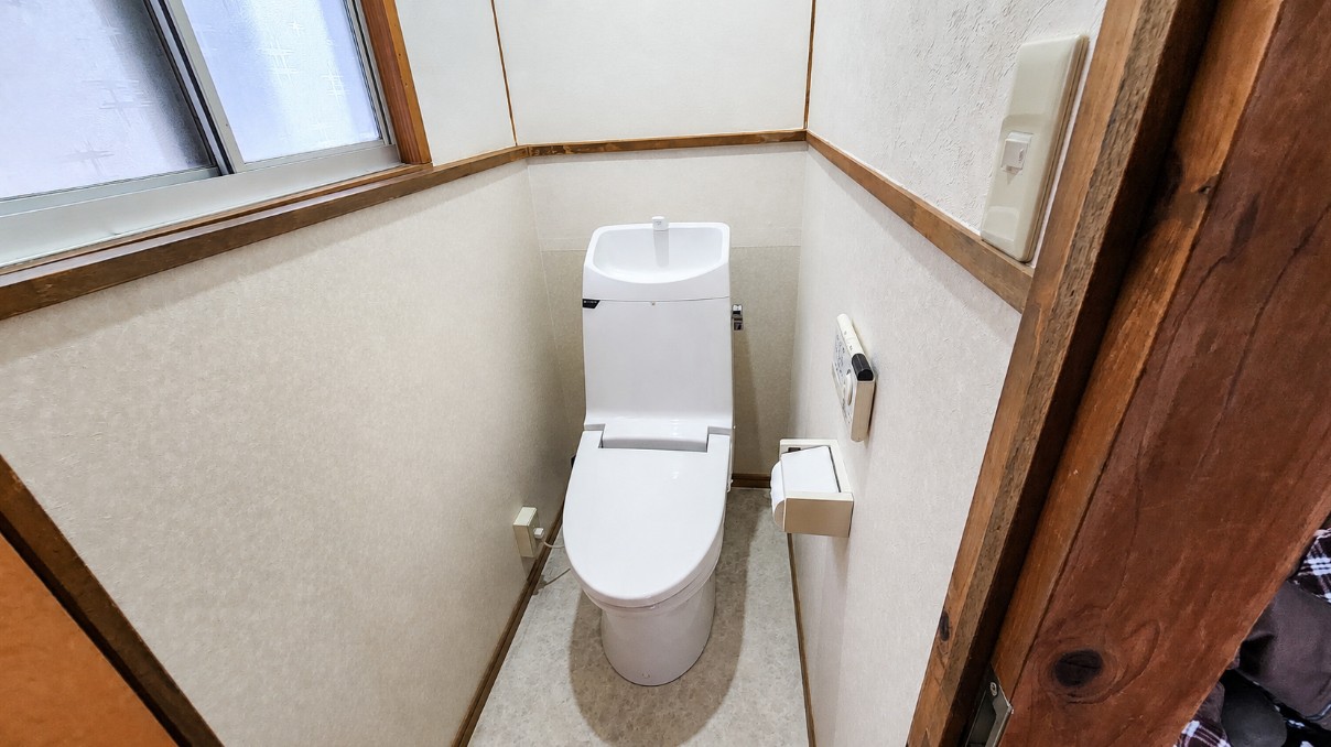 山口アパートのトイレ写真
