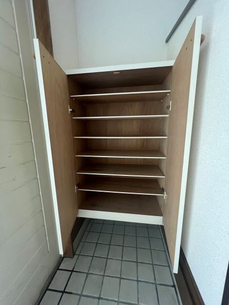 収納　下足箱