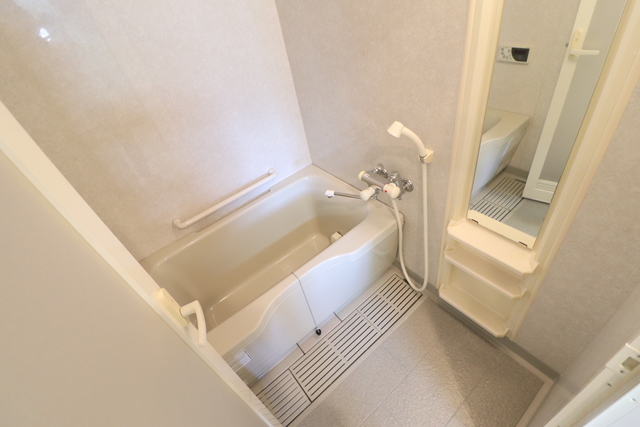 バス・シャワールーム　お風呂