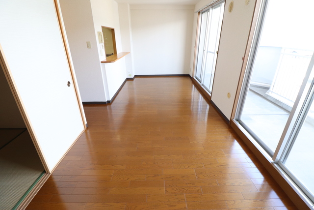 居室・リビング　リビング