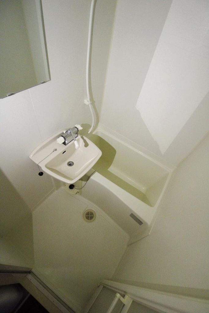 バス・シャワールーム　バス